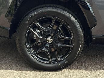 Toyota RAV4 2.5 VVT 18.1kWh GR SPORT SUV 5dr Petrol Plug-in Hybrid CVT 4WD E