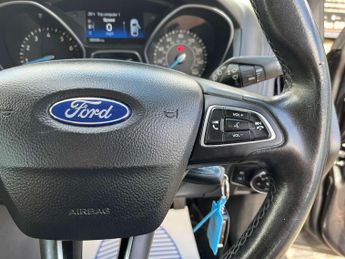 FORD FOCUS 1.0 Focus Zetec 5dr