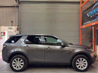 Land Rover Discovery Sport 2.0 TD4 SE Tech Auto 4WD Euro 6 (s/s) 5dr