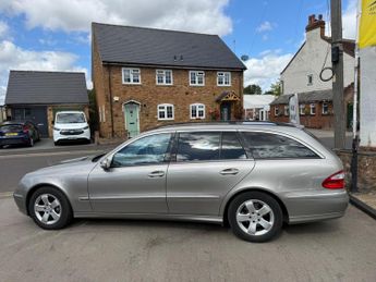 Mercedes-Benz E Class 3.0 E320 CDI Avantgarde G-Tronic 5dr