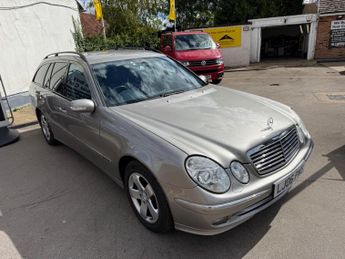 Mercedes-Benz E Class 3.0 E320 CDI Avantgarde G-Tronic 5dr