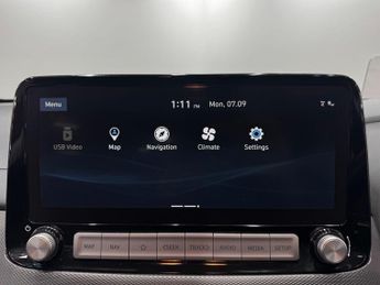Hyundai KONA 64kWh Premium SE Auto 5dr (7kW Charger)