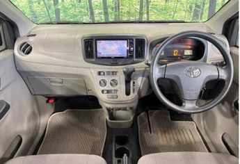 Toyota Yaris 2016 yaris 650cc automatic ulez free