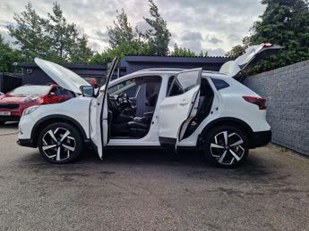 Nissan Qashqai 1.6 dCi Tekna XTRON Euro 6 (s/s) 5dr