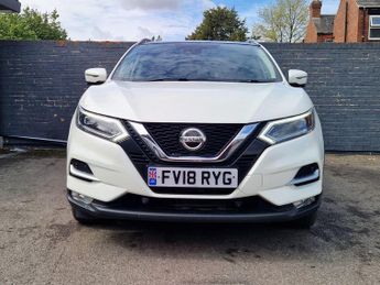 Nissan Qashqai 1.6 dCi Tekna XTRON Euro 6 (s/s) 5dr