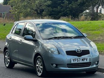 Toyota Yaris 1.3 VVT-i SR 5dr