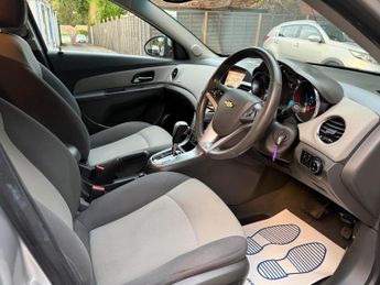 Chevrolet Cruze 2.0 VCDi LT Auto Euro 4 4dr