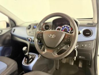 Hyundai i10 1.0 SE Euro 5 5dr