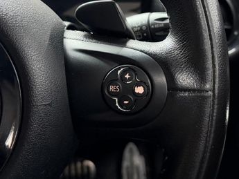 MINI Hatch 2.0 Cooper SD Auto Euro 5 3dr