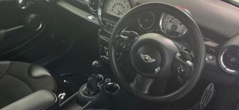 MINI Hatch 2.0 Cooper SD Auto Euro 5 3dr