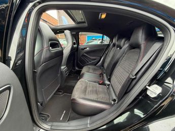 Mercedes-Benz A Class 1.5 A180d AMG Line (Premium Plus) Hatchback 5dr Diesel 7G-DCT Eu