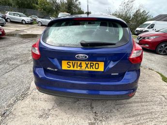 Ford Focus 1.0T EcoBoost Titanium Navigator Euro 5 (s/s) 5dr