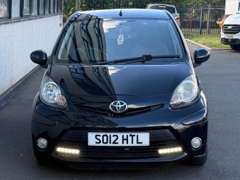 Toyota AYGO 1.0 VVT-i Fire Euro 5 5dr