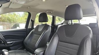 Ford Kuga 2.0 TDCi Titanium Powershift AWD Euro 6 (s/s) 5dr