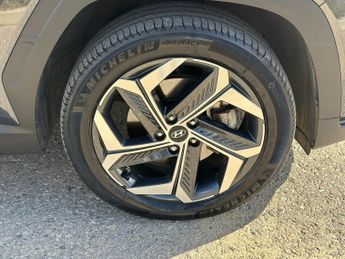 Hyundai TUCSON 1.6 T-GDi 13.8kWh Ultimate SUV 5dr Petrol Plug-in Hybrid Auto 4W