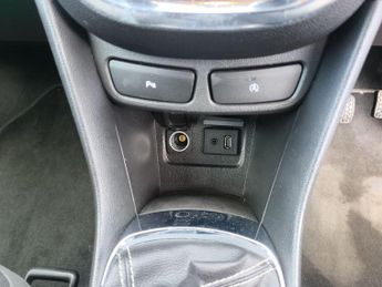Vauxhall Mokka 1.4i Turbo Exclusiv 2WD Euro 6 (s/s) 5dr