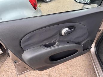Nissan Micra 1.2 16v n-tec 5dr