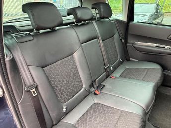 Peugeot 3008 1.6 HDi Allure Euro 5 5dr