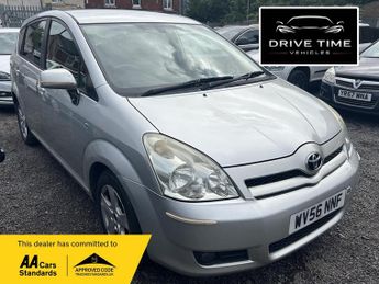 Toyota Corolla Verso 1.8 VVT-i T3 5dr