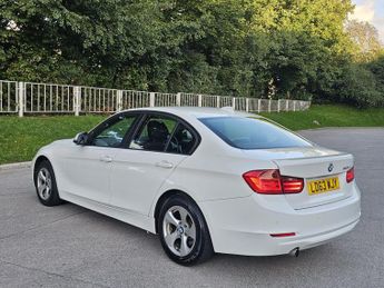 BMW 3 Series 2.0 320d ED EfficientDynamics Auto Euro 5 (s/s) 4dr