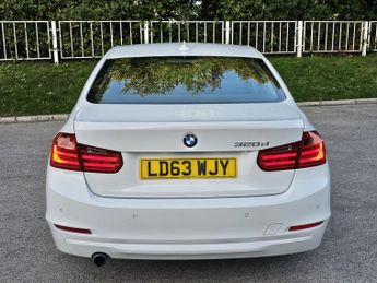 BMW 3 Series 2.0 320d ED EfficientDynamics Auto Euro 5 (s/s) 4dr