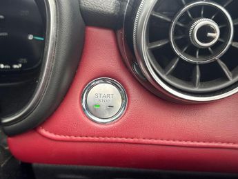 MG MG HS 1.5 T-GDI 16.6kWh Exclusive Auto Euro 6 (s/s) 5dr