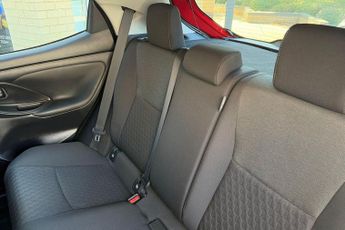 Toyota Yaris 1.5 VVT-h Icon E-CVT Euro 6 (s/s) 5dr