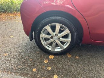 Toyota Yaris 1.33 Dual VVT-i TR Euro 5 5dr