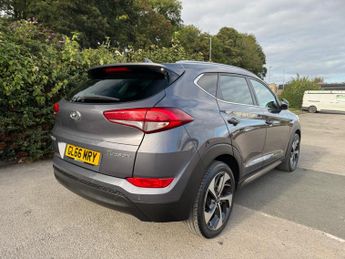 Hyundai TUCSON 1.7 CRDi Blue Drive Premium DCT Euro 6 (s/s) 5dr