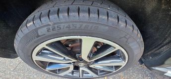 Nissan Qashqai 1.6 dCi Tekna XTRON 2WD Euro 6 (s/s) 5dr