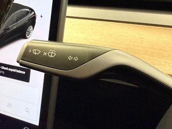 Tesla Model 3 (Dual Motor) Long Range Auto 4WDE 4dr
