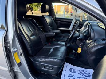 Lexus RX 3.3 400h SR SUV 5dr Petrol Hybrid CVT (192 g/km, 208 bhp)