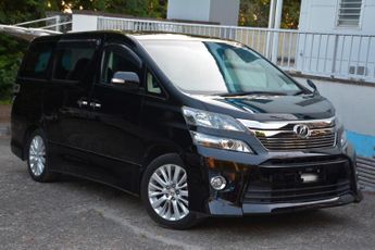 Toyota Vellfire 2.4 Z - Twin Sunroof - Seven Seater