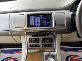 Jaguar XF 3.0d V6 Premium Luxury Auto Euro 5 4dr