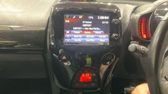 Toyota AYGO 1.0 VVT-i x-press x-shift Euro 6 5dr