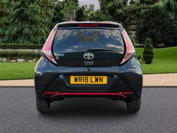 Toyota AYGO 1.0 VVT-i x-press x-shift Euro 6 5dr