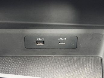 Audi A3 1.5 TFSI 35 S line S Tronic Euro 6 (s/s) 4dr