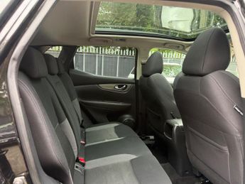 Nissan Qashqai 1.3 DIG-T N-Connecta DCT Auto Euro 6 (s/s) 5dr