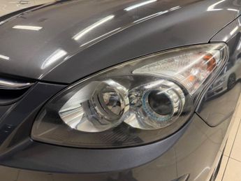 Hyundai i30 1.6 CRDi Premium Euro 5 5dr