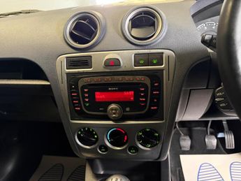 Ford Fusion 1.6 Titanium 5dr