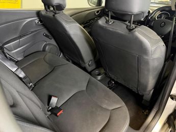 Renault Clio 1.2 16V Dynamique MediaNav Euro 5 5dr