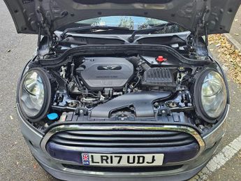 MINI Hatch 1.5 Cooper D Hatchback 3dr Diesel Auto Euro 6 (s/s) (116 ps)