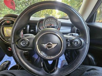 MINI Hatch 1.5 Cooper D Hatchback 3dr Diesel Auto Euro 6 (s/s) (116 ps)