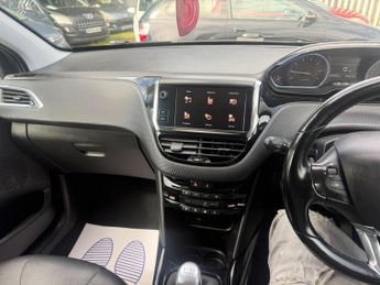 Peugeot 2008 1.2 PureTech Allure Euro 6 (s/s) 5dr