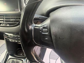 Peugeot 2008 1.2 PureTech Allure Euro 6 (s/s) 5dr