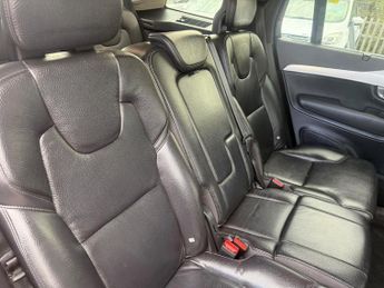 Volvo XC90 2.0 D5 PowerPulse Momentum Auto 4WD Euro 6 (s/s) 5dr
