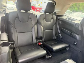 Volvo XC90 2.0 D5 PowerPulse Momentum Auto 4WD Euro 6 (s/s) 5dr