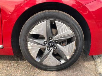 Hyundai IONIQ 1.6 h-GDi Premium SE DCT Euro 6 (s/s) 5dr