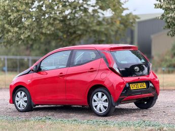 Toyota AYGO 1.0 VVT-i x-play x-shift Euro 6 5dr