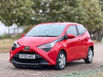 Toyota AYGO 1.0 VVT-i x-play x-shift Euro 6 5dr